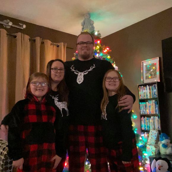 Profile Picture of Derek Roberts (@d_rhino_69) on Poshmark