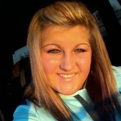 Profile Picture of Mikayla Snow (@MikaylaBrook30) on Twitter