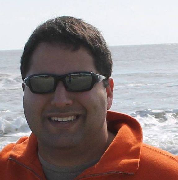 Profile Picture of Matt Yousefzadeh (@mattyousefzadeh) on Poshmark