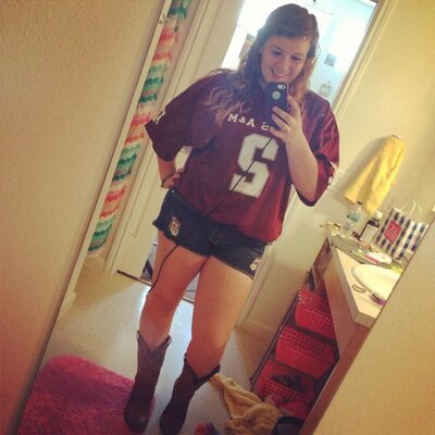 Profile Picture of Alyssa Wade (@AlyssaJazmyn) on Twitter