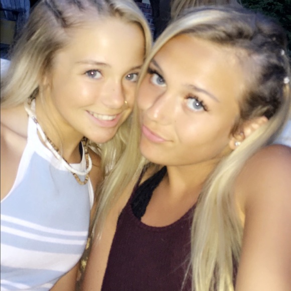 Profile Picture of Kacy Shrock (@kacyshrock) on Poshmark