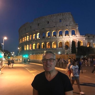 Profile Picture of Leigh Thomas (@VaLyRiAn69) on Twitter