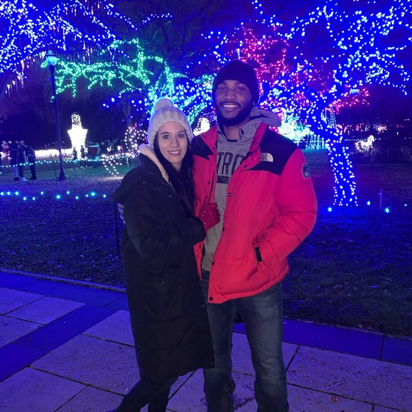 Profile Picture of Sarah Ferrett (@sarahnbk) on Poshmark