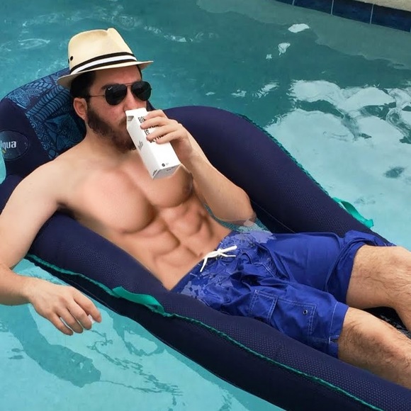 Profile Picture of Tommaso Di lullo (@tommasod) on Poshmark
