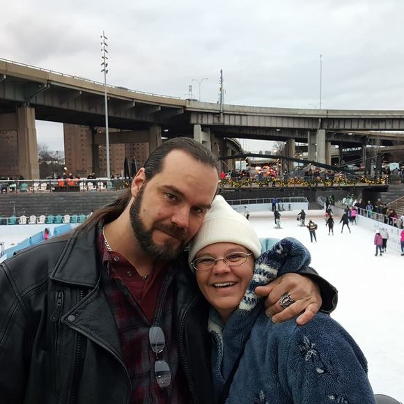 Profile Picture of Scott Cramer (@scottcramer33) on Poshmark