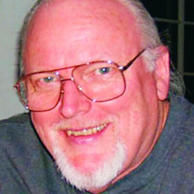 Profile Picture of Robert Selby (@selbydesigns) on Twitter