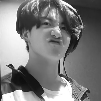 Profile Picture of Əinstənium₇''ᴮᴱ (@rinKimKim_) on Twitter