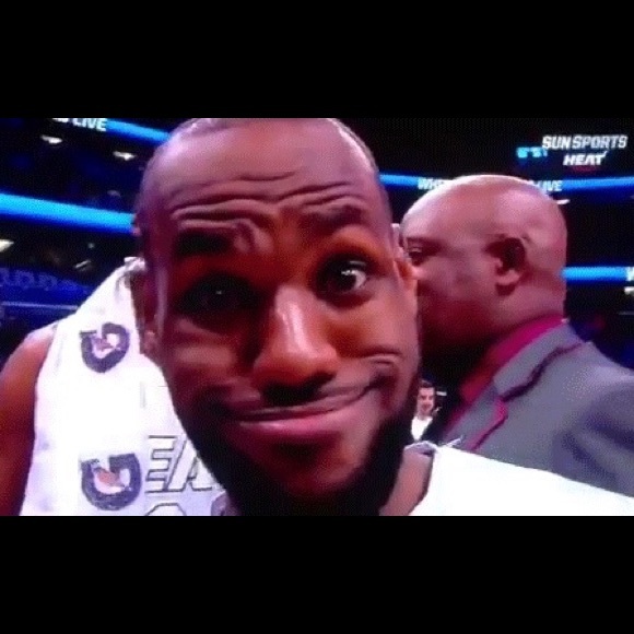 Profile Picture of Collins Owusu (@collinsowusu) on Poshmark