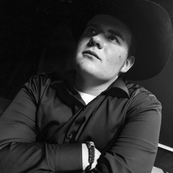 Profile Picture of Lucas Walsh (@big_country_69) on Poshmark