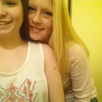 Profile Picture of Amber Barclay (@amberbb83) on Twitter