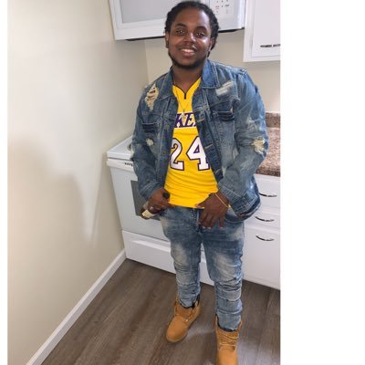 Profile Picture of Julius Caesar (@_GlobalGreg) on Twitter