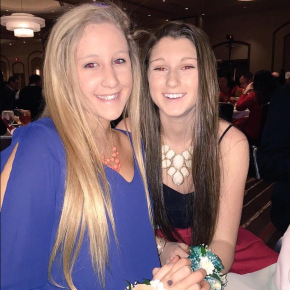 Profile Picture of Peyton Runiewicz (@peyrun) on Poshmark