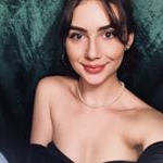 Profile Picture of Kynsleigh Ashlyn Pedersen (@a_strange_flower) on Instagram