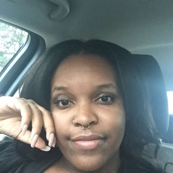 Jazmine Harper - Poshmark Profile Picture of Jazmine Harper (@jazmineharper) on Poshmark