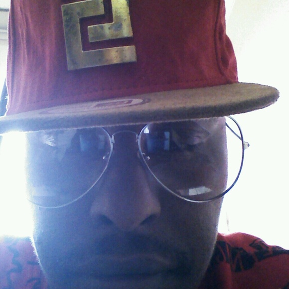 Profile Picture of Bennie Mayfield (@librabird) on Poshmark