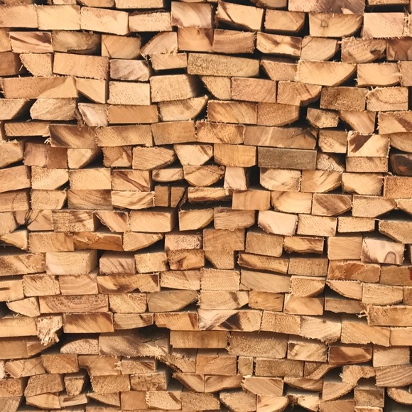 Profile Picture of Yonas Weldemichael (@weldemichale) on Poshmark