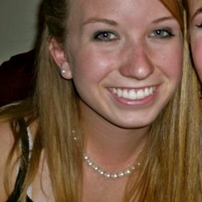 Profile Picture of Lindsay Case (@lindsayjharding) on Twitter