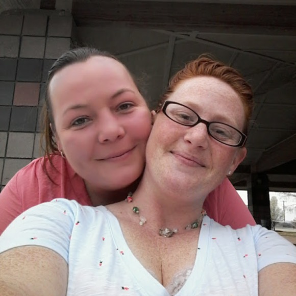 Profile Picture of Carlee Jackson (@diamondsntwine) on Poshmark