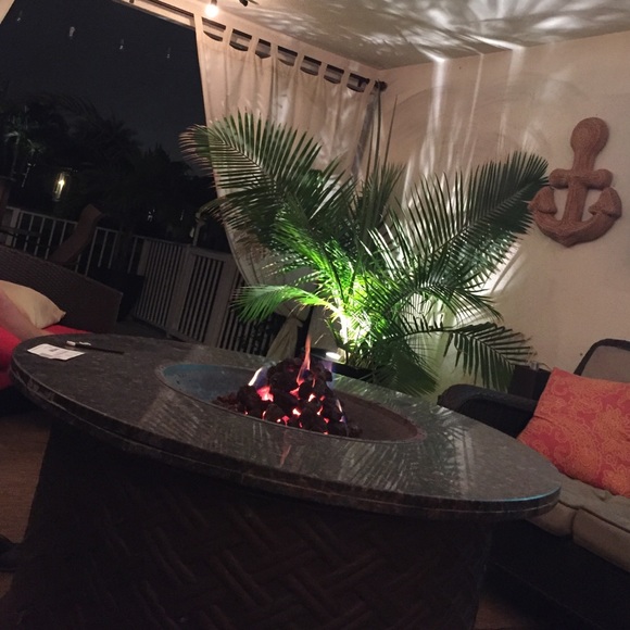 Profile Picture of Rebecca Dannheim (@rdannheim) on Poshmark