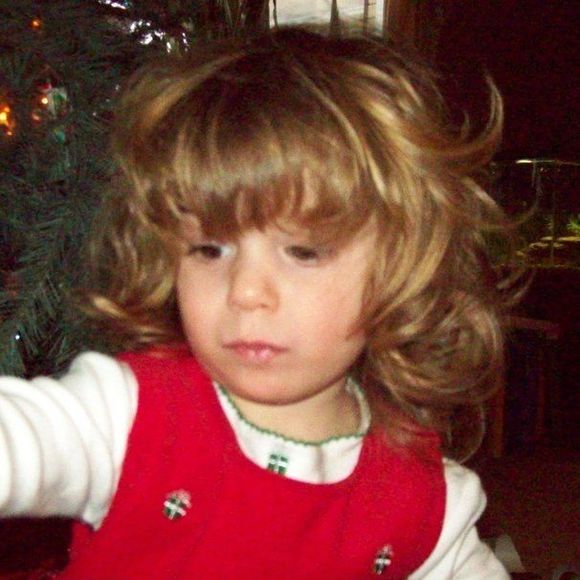 Profile Picture of Sue Weinreber (@sueblitz1) on Poshmark