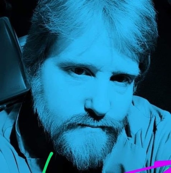 Profile Picture of Christopher Veach (@veachc9) on Poshmark