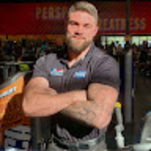 Profile Picture of Jacob Halfhide (@jacobhalfhide) on Poshmark