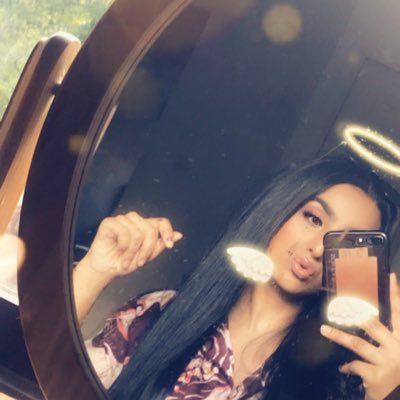 Profile Picture of Anam Rehman (@AnamRehmann) on Twitter