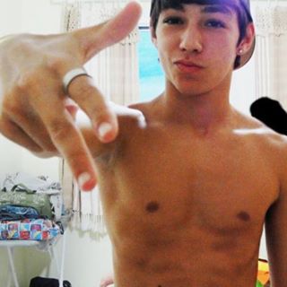 Luan Weiss - Facebook Profile Picture of Luan Weiss (@luan.weiss.1) on Facebook