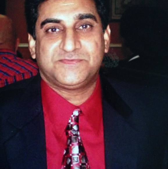 Profile Picture of Mohammad Malik (@mohammadmalik7) on Poshmark
