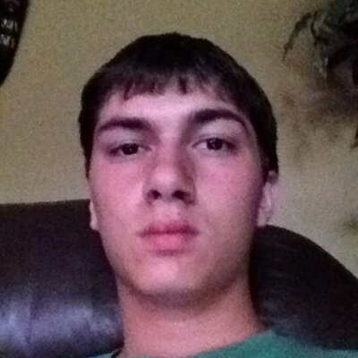 Profile Picture of Jonathan Fortin (@bob38967) on Twitter