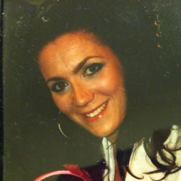 Profile Picture of Dawn Grimando (@grimando) on Poshmark