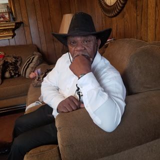 Profile Picture of Larry Darnell Jones (@larry.d.jones.79) on Facebook