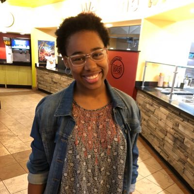 Profile Picture of Christina M (@christi_munn47) on Twitter