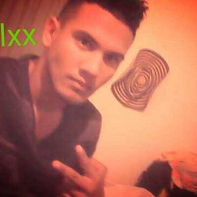 Profile Picture of Alexander Durango (@alexand45999344) on Twitter