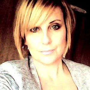 Profile Picture of Dee Vickers (@deevickers222) on Twitter