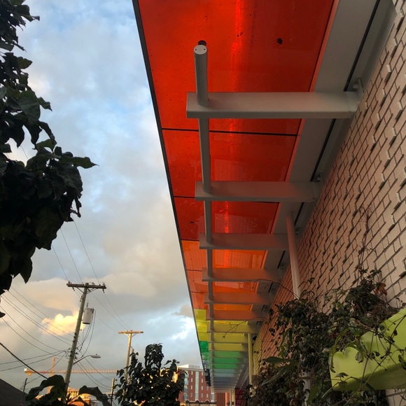 Profile Picture of Robyn Heiney (@robynheiney16) on Poshmark