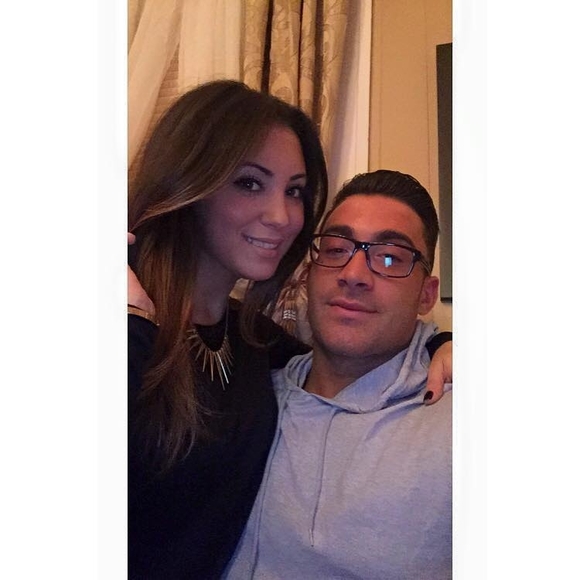 Profile Picture of Michael Costello (@mcostello102) on Poshmark