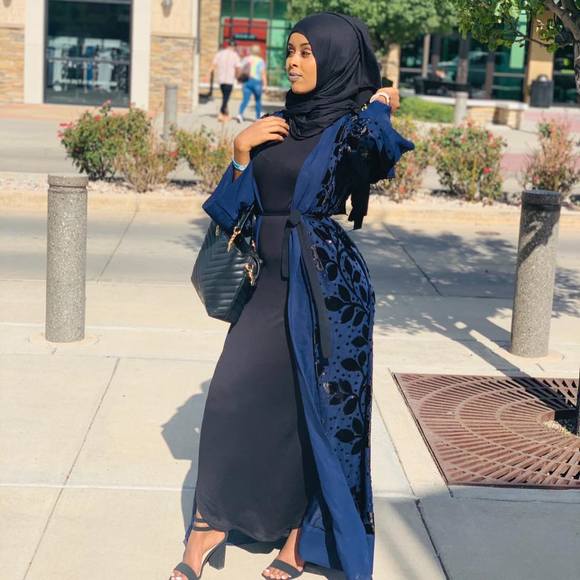 Profile Picture of Nasra Mohamed (@nasrahashi) on Poshmark