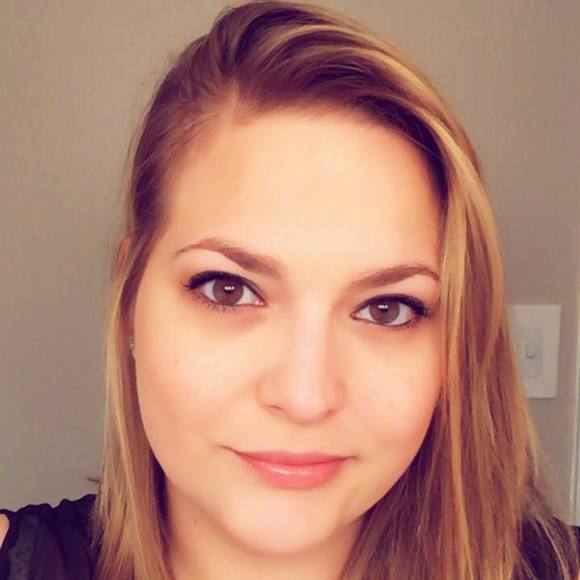 Profile Picture of Jessica Weldon (@jessicaw050786) on Poshmark