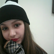 Profile Picture of Julia Reiss (@juliareiss2120) on Youtube