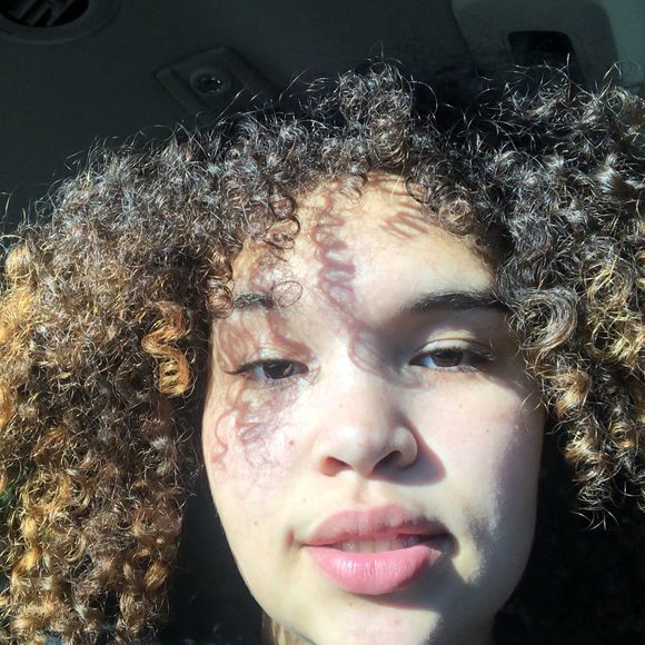 Profile Picture of Mikayla Sandell (@mikaylasandell) on Poshmark