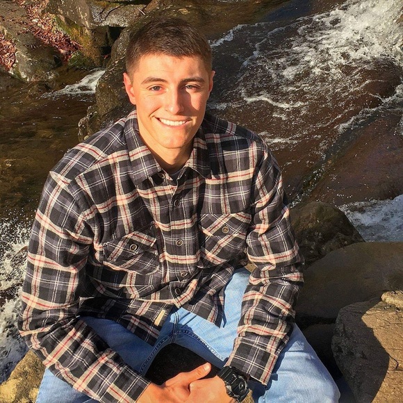 Profile Picture of Austin Wisdom (@austinwisdom) on Poshmark