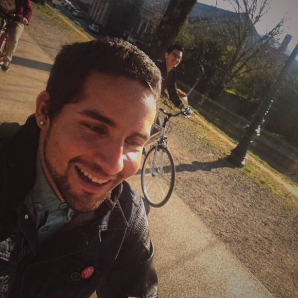 Profile Picture of Kevin Aragon (@kevinaragon) on Poshmark