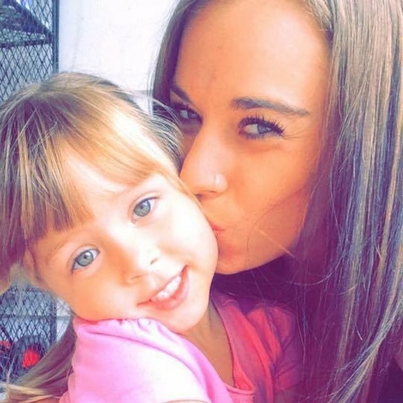 Profile Picture of Brooke Kaecker (@brookekaecker) on Poshmark