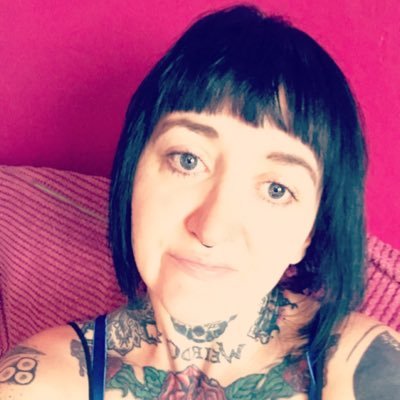 Profile Picture of Lorna (@LornaMcNeill1) on Twitter