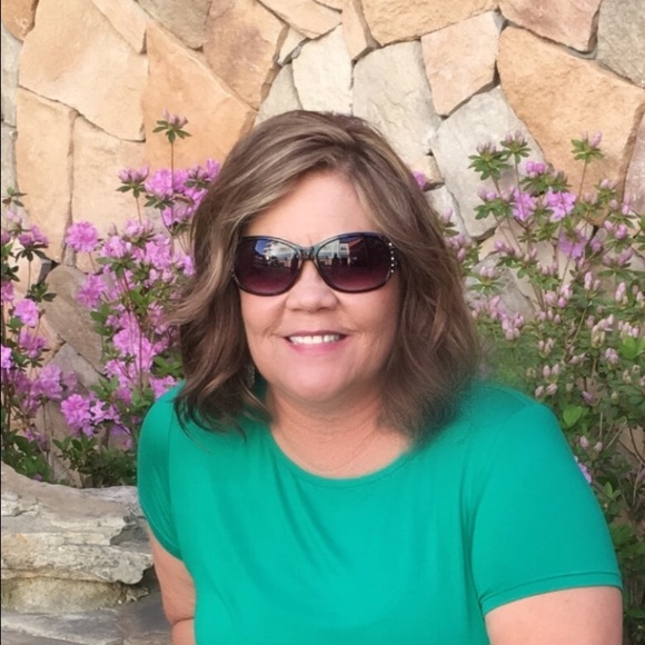 Profile Picture of Sherry Doubler (@our3dogs) on Poshmark