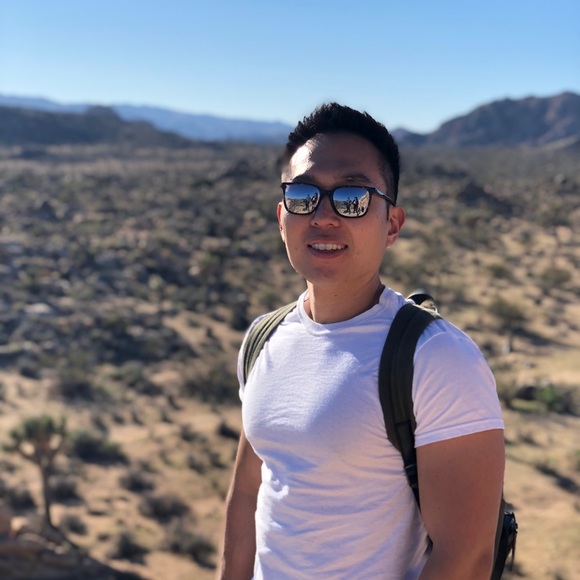 Profile Picture of Richard Lee (@gooodygoodboy) on Poshmark