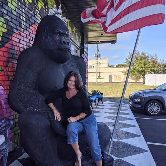 Profile Picture of Terri Kanter (@terrikanter) on Poshmark