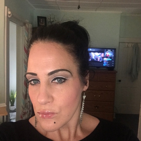 Profile Picture of Melissa Merritt (@melissamerri791) on Poshmark