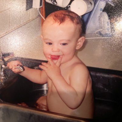 Profile Picture of Derek Carlson (@Derek_Carlson27) on Twitter